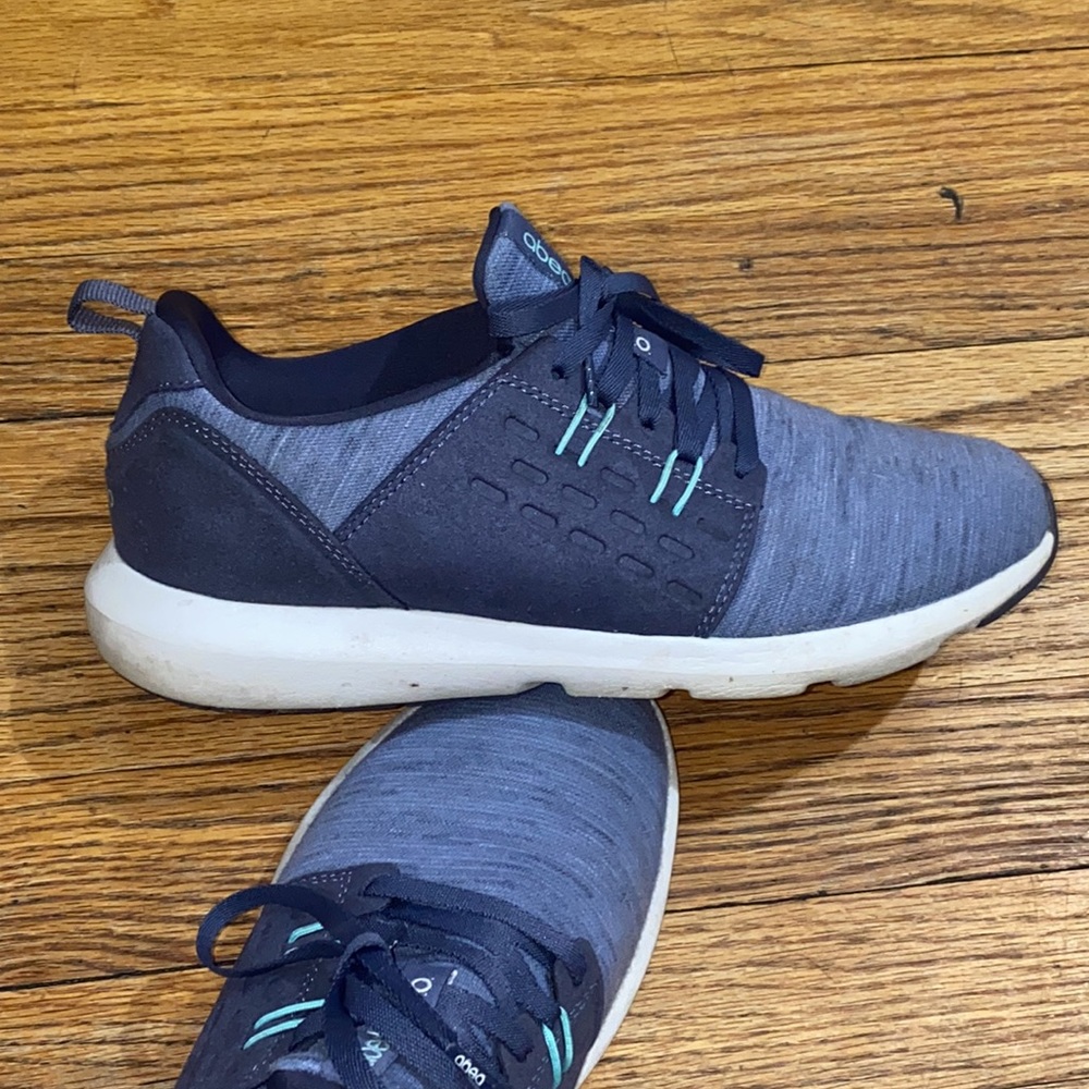 Abeo shoes lite